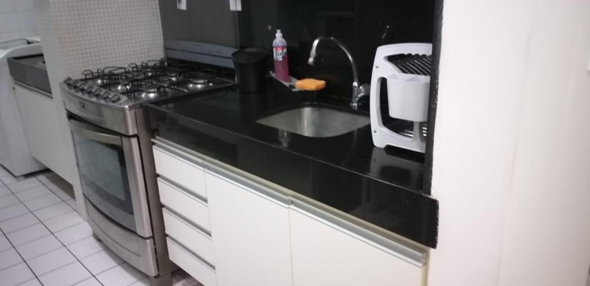 Apartamento Verdemar Master Pajucara Com 3 Quartos Proximo A Feira De Artesanato E Ate 10 Pessoas